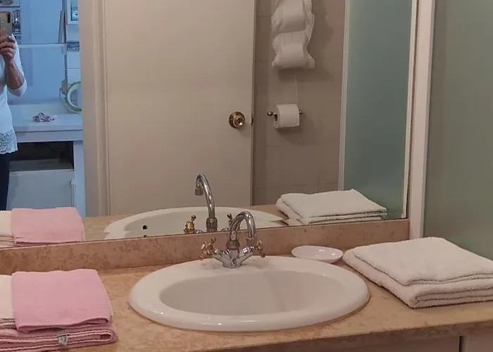 L *